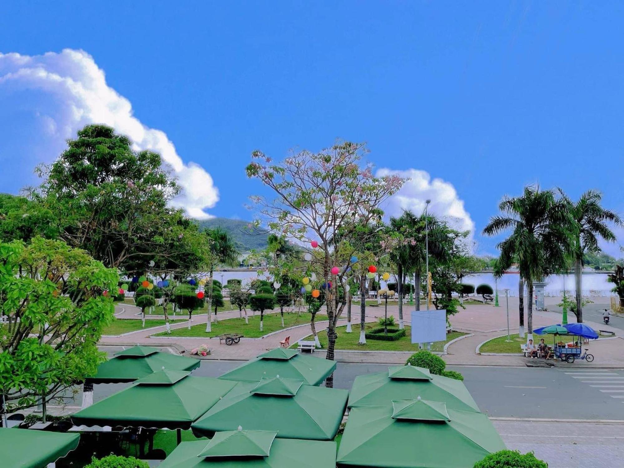 Sai Gon Ha Tien Hotel Bagian luar foto