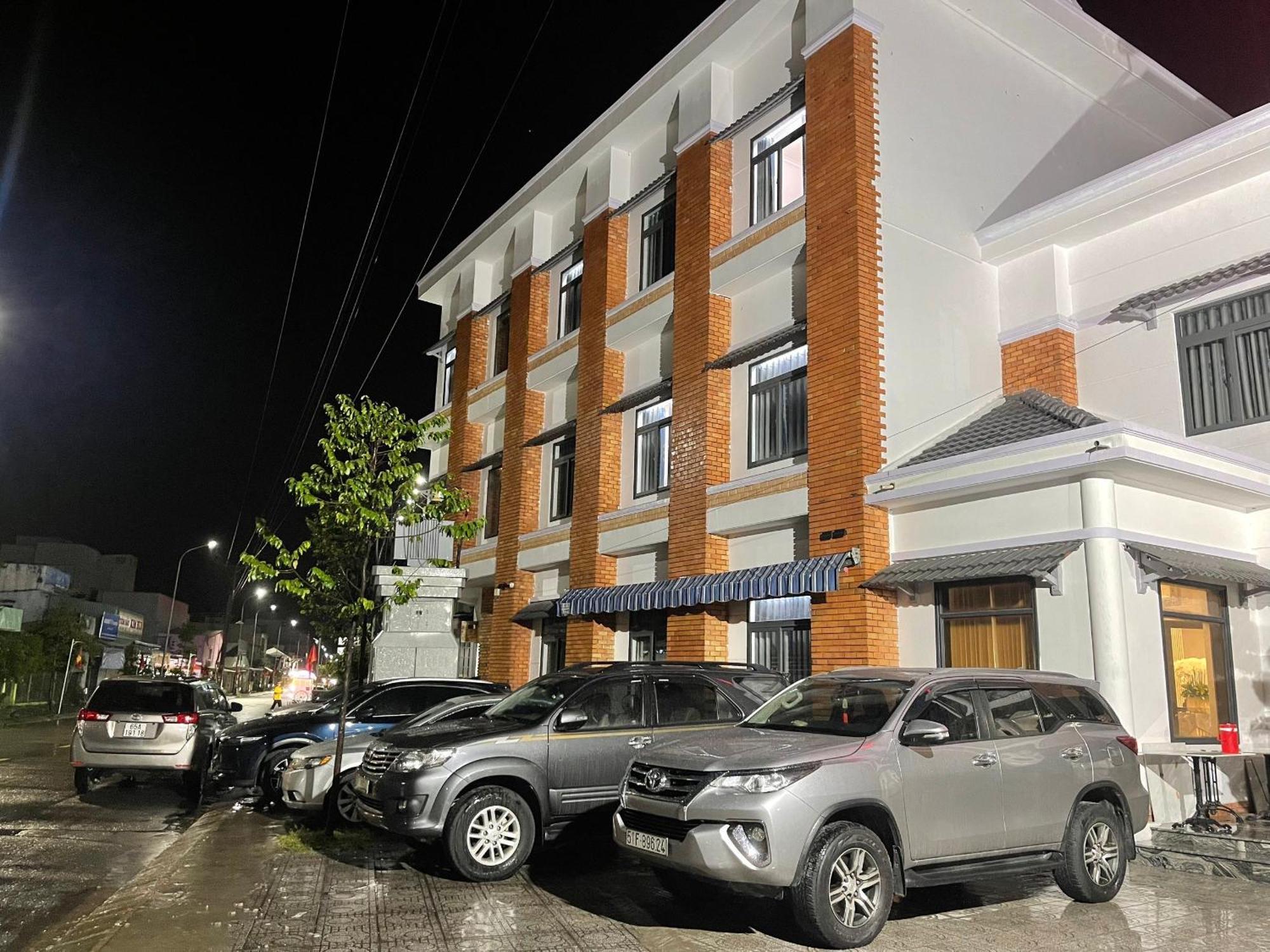 Sai Gon Ha Tien Hotel Bagian luar foto